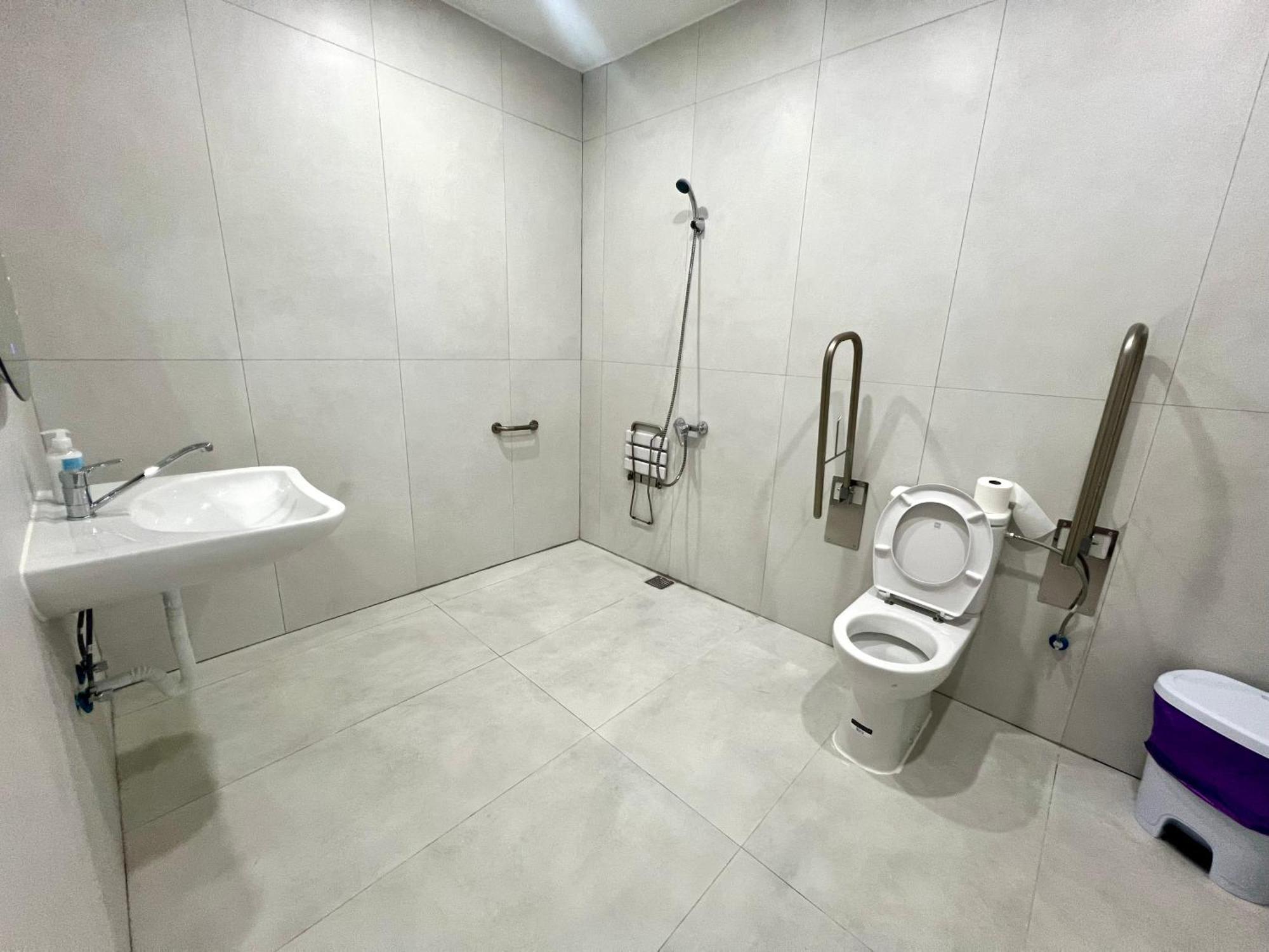 Hostel Oasis مدريد المظهر الخارجي الصورة