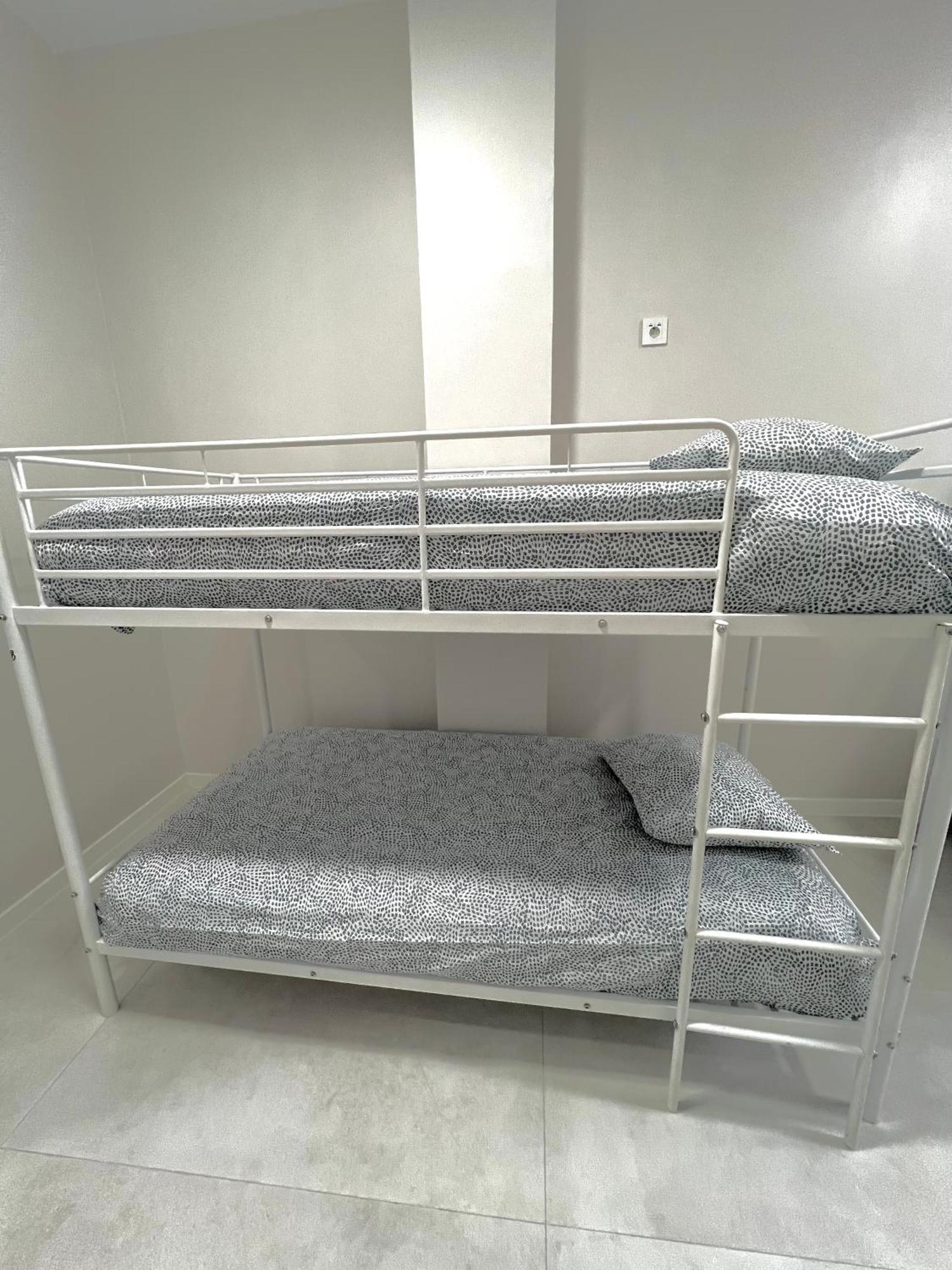 Hostel Oasis مدريد المظهر الخارجي الصورة